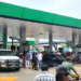 CNTE reparte gratis miles de litros de combustible en Chiapas.