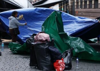CNTE abandona la CDMX después de 20 días de protestas.