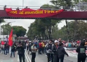 A días del Mundial, CNTE bloquea ruta clave hacia el Estadio Ciudad de México
