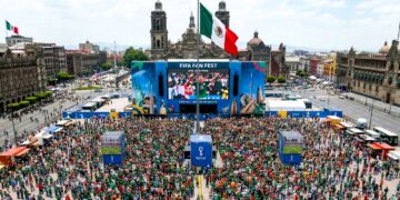 Dónde ver gratis el Mundial: CDMX habilitará el Zócalo y 18 sedes públicas