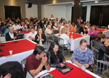 Fortalece IHE actualización académica en educación básica