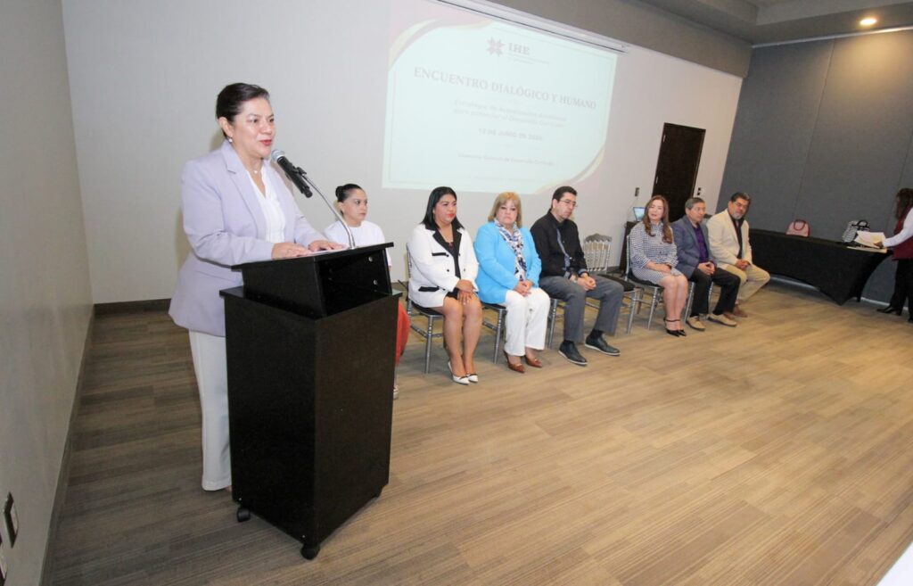 Fortalece IHE actualización académica en educación básica