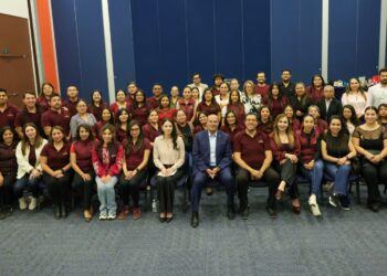 Capacita IHE a psicólogos para fortalecer el bienestar socioemocional en las escuelas
