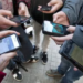 Reino Unido prohíbe redes sociales a menores de 16 años.