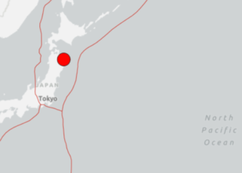 Japón activa protocolos de vigilancia tras terremoto de 6.9 grados.