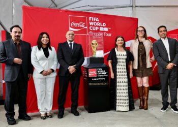 La Copa del Mundo culmina su gira global en la Ciudad de México