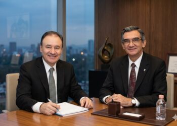 EU contradice a Durazo y Villarreal; confirma revocación de visas a gobernadores de Morena
