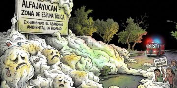 Espuma tóxica invade Alfajayucan y exhibe abandono ambiental en Hidalgo