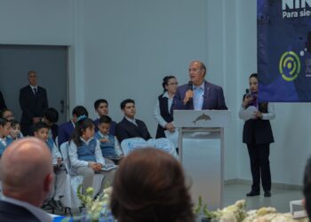 Natividad Castrejón inaugura aulas STEM en colegio de Ciudad Sahagún