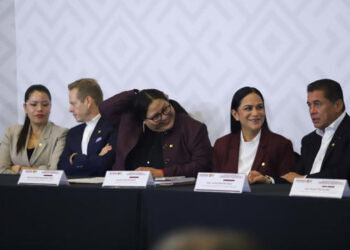 Arranca Morena selección de coordinadores; oposición cuestiona ventaja rumbo a 2027