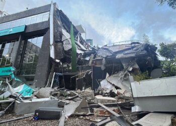 Sacude terremoto de magnitud 7.1 el centro de Venezuela, reportan caída de edificios