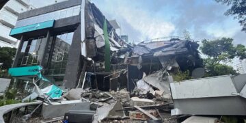 Sacude terremoto de magnitud 7.1 el centro de Venezuela, reportan caída de edificios