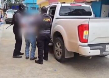 Detienen a cuatro hombres que abusaron de un niño en Chiapas.