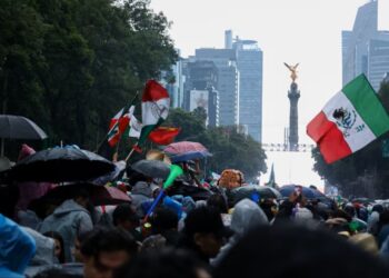 Ángel con acceso restringido: Sólo 25 mil aficionados podrán festejar el México-Inglaterra