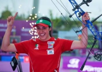 Arquera mexicana Mariana Bernal recibe sanción por dopaje.