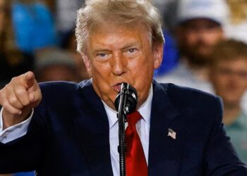 Trump minimiza el T-MEC; insiste en que EU no lo necesita