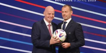 UEFA advierte que sus federaciones no jugarán torneos de la FIFA.