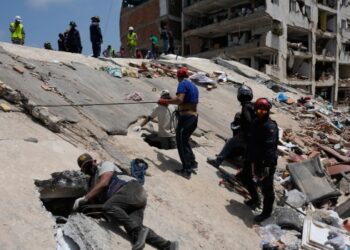 Aumenta a más de 3 mil la cifra de muertos en Venezuela.