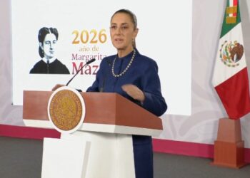 Sheinbaum pide justicia por mexicanos muertos en operativos del ICE.