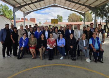 Docentes fortalecen su práctica educativa con taller intensivo
