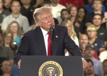 "Méjijo": la nueva burla de Trump a Sheinbaum