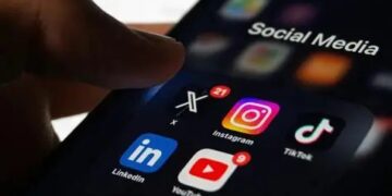 Francia aprueba ley histórica; sin redes hasta los 15 años