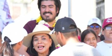 Beatriz Mojica y Brian Vicario abanderan la causa morenista en Huitzuco