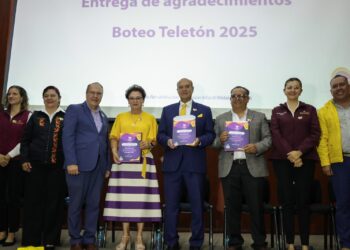 Encabeza Natividad Castrejón el arranque de la Campaña Boteo Teletón 2026 en la SEPH