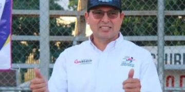 Exfuncionario de Sinaloa cae en EU con 111 mil pastillas de fentanilo.