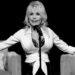 ¡VIRAL! Adiós a Dolly Parton, muere la reina del country a los 80 años.