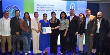 Hidalgo obtiene reconocimientos nacionales en “Escuelas por la Tierra 2026”