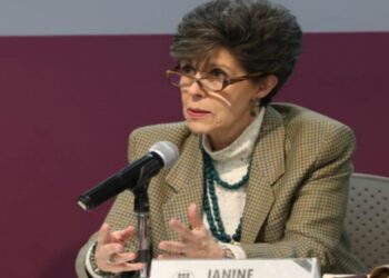 Otálora tunde al TEPJF por avalar actos de Morena a 2027