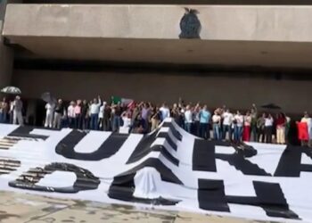 Crece el rechazo a Rocha Moya en Sinaloa, exigen su salida definitiva.
