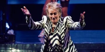 Rod Stewart pausa su gira tras un procedimiento cardíaco; estas son las fechas afectadas.