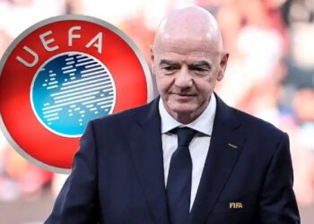UEFA prepara denuncia contra Infantino, presidente de la FIFA.