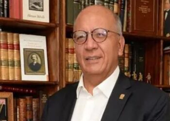 Muere Vicente Quirarte, el autor que convirtió a la CDMX en poesía e historia