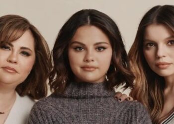 Selena Gomez y su madre enfrentan demanda por presunto fraude.