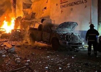 Explosión frente a comandancia de Ojocaliente deja siete heridos.
