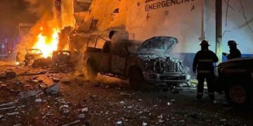 Explosión frente a comandancia de Ojocaliente deja siete heridos.