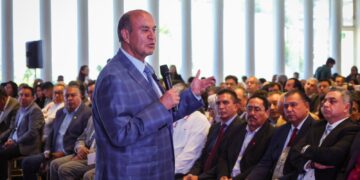 Natividad Castrejón encabeza encuentro con jefes de sector y supervisores de Educación Básica