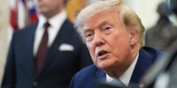 Ciudadanía por nacimiento: Trump busca frenarla tras firmar decretos