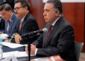 Inzunza huye de Morena para retener el fuero senatorial