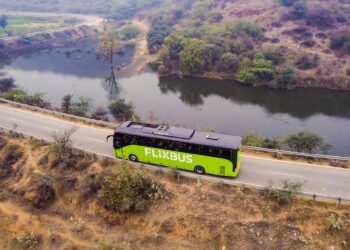 autobús, autobús de pasajeros, Flix, Flix México, México, modelo de negocio, operadores, operadores de autotransporte, transporte de pasajeros