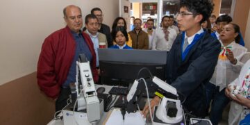 Hidalgo destaca en formación STEM con la red más grande de laboratorios del país