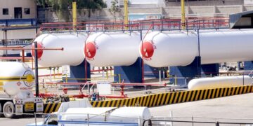 Gaseras en México, ahogadas por conflicto en Medio Oriente y tope de precios