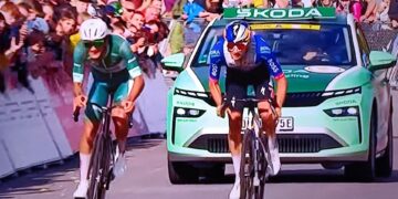 Isaac del Toro castiga al pelotón y acaricia el Tour de Alemania