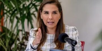 Mara Lezama admite los viajes pero oculta las facturas