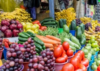 Jitomate, cebolla y gas LP presionan la inflación en México: INEGI.