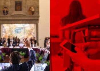 Adiós al celular en clase: SEP acuerda regular su uso en escuelas.