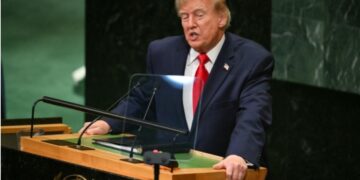 Trump exige a México recuperar el control frente a los cárteles.